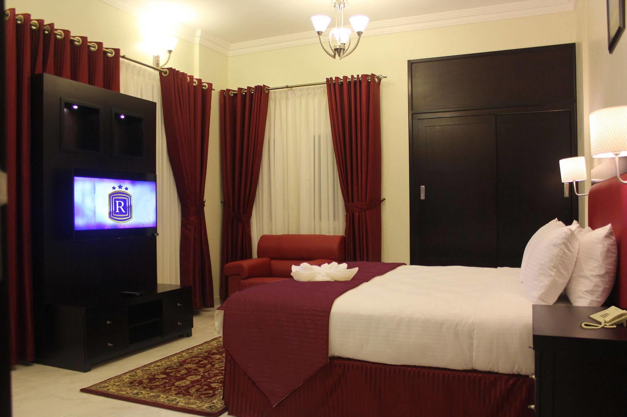 Remas Hotel Suites - Al Khoudh, Seeb, Muscat Екстер'єр фото